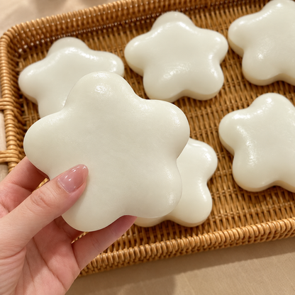 Lucky Star Slow-Rise Squishy Toy